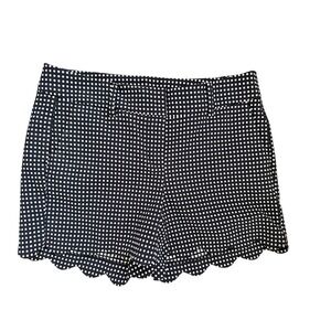 Ann Taylor  Black and White Polka Dot scalloped Shorts Womens size 4